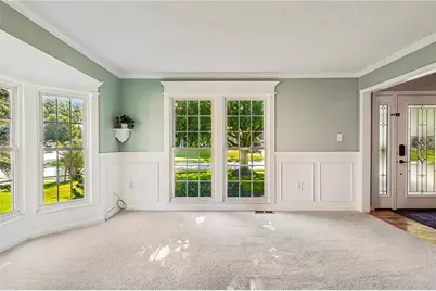 111 Aberdeen Dr, Cranberry Township, PA 16066 - Photo 7