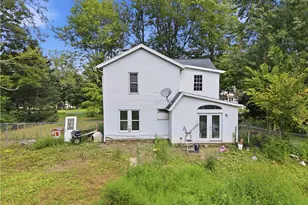 185 N Hassel Rd, Jefferson Township, PA 16150 - Photo 3
