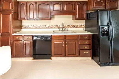 700 N Main St, German Township, PA 15461 - Photo 11