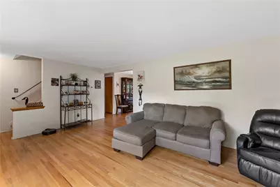 1238 Lakemont Dr, Pittsburgh, PA 15243 - Photo 5