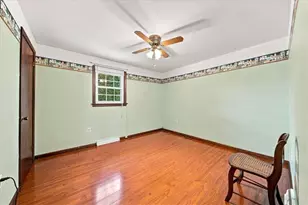 1217 Pleasant St, Raccoon Township, PA 15001 - Photo 17