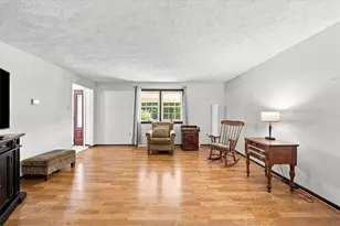 1217 Pleasant St, Raccoon Township, PA 15001 - Photo 5