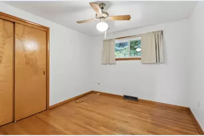 425 Spring Rd, Centerville, PA 15417 - Photo 19