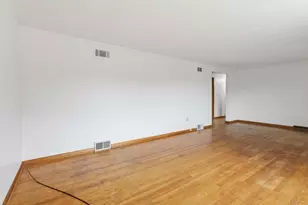 425 Spring Rd, Centerville, PA 15417 - Photo 11