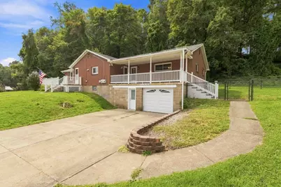 425 Spring Rd, Centerville, PA 15417 - Photo 3