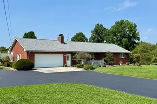 79 Gearhart Rd, Shenango Township, PA 16143 - Photo 1