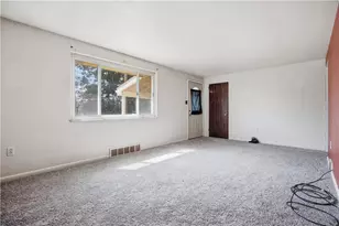 411 Parallel Ave, Pittsburgh, PA 15210 - Photo 7