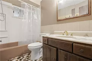 411 Parallel Ave, Pittsburgh, PA 15210 - Photo 17