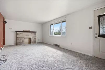 411 Parallel Ave, Pittsburgh, PA 15210 - Photo 5