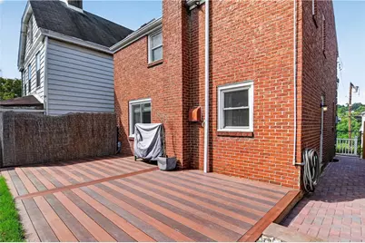 2339 Walton Ave, Pittsburgh, PA 15210 - Photo 33