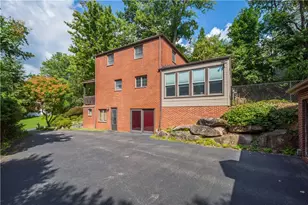 628 Orchard Hill Dr, Pittsburgh, PA 15238 - Photo 9