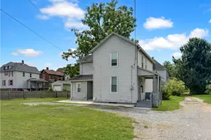 11 W Rear Terrace Ave, New Castle, PA 16102 - Photo 1