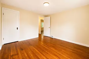 564 Lougeay Rd, Pittsburgh, PA 15235 - Photo 15