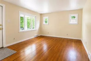 564 Lougeay Rd, Pittsburgh, PA 15235 - Photo 5