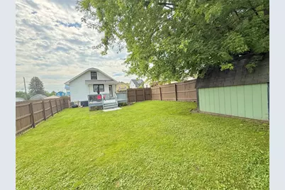 935 Hazel St, New Castle, PA 16101 - Photo 23