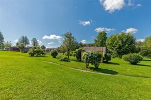 167 Oglevee Ln, Dunbar Township, PA 15425 - Photo 9