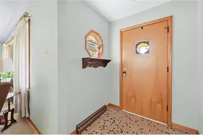 3595 Ridgewood Dr, Hermitage, PA 16148 - Photo 9