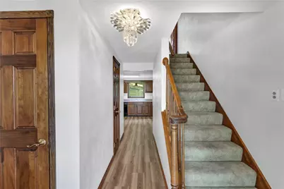 123 Maryland Place, Jeannette, PA 15644 - Photo 11