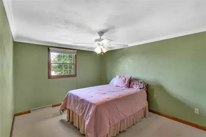 123 Maryland Place, Jeannette, PA 15644 - Photo 31