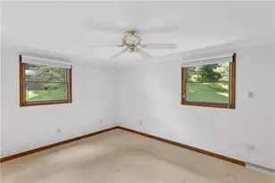 123 Maryland Pl, Jeannette, PA 15644 - Photo 33