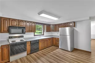 123 Maryland Pl, Jeannette, PA 15644 - Photo 15