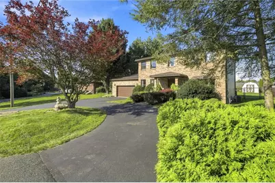 103 Eastview, Center Township, PA 16001 - Photo 43