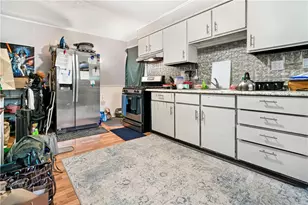 7709 Juniata St, Pittsburgh, PA 15218 - Photo 9