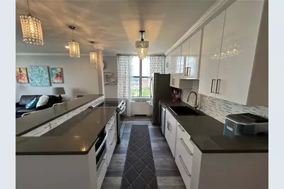 112 Washington Place #17E, Downtown Pgh, PA 15219 - Photo 13