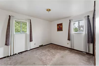 632 Monaca Rd, Hopewell Township, PA 15001 - Photo 13
