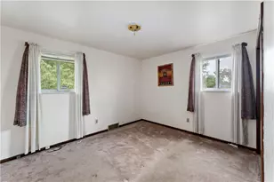 632 Monaca Rd, Hopewell Township, PA 15001 - Photo 13