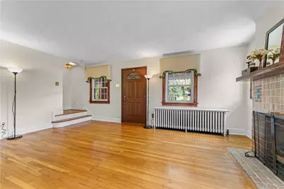 320 Morrison Dr., Pittsburgh, PA 15216 - Photo 5