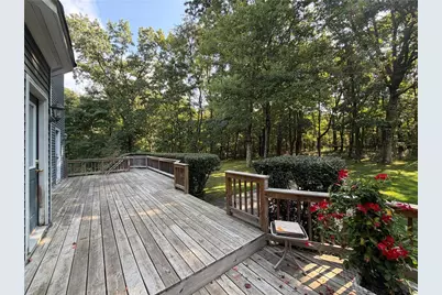 116 Sturbridge Ln, Adams Township, PA 16033 - Photo 9