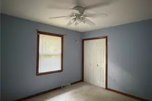 116 Sturbridge Ln, Adams Township, PA 16033 - Photo 35