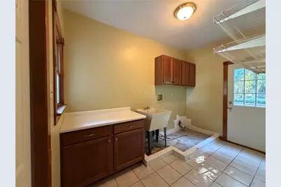 116 Sturbridge Ln, Adams Township, PA 16033 - Photo 17