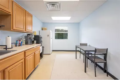 621 N 4th Street, Jeannette, PA 15644 - Photo 31