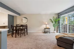 310 Creekview Ln, Oakdale, PA 15071 - Photo 7