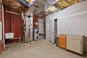 310 Creekview Ln, Oakdale, PA 15071 - Photo 21