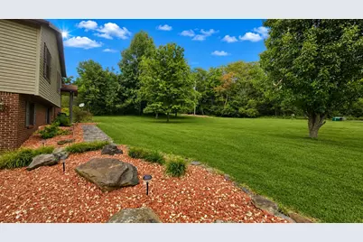 1018 Blackleggs Road, Conemaugh-Yough Townships, PA 15681 - Photo 3