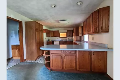 207 Calico Rd, West Sunbury, PA 16061 - Photo 7