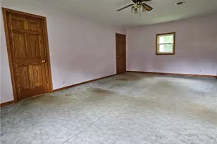 207 Calico Rd, West Sunbury, PA 16061 - Photo 15