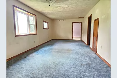207 Calico Rd, West Sunbury, PA 16061 - Photo 9