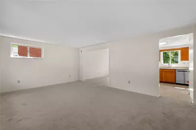 238 Santa Fe Dr, Bethel Park, PA 15102 - Photo 5