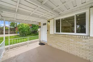 718 Illini Dr, Monroeville, PA 15146 - Photo 3