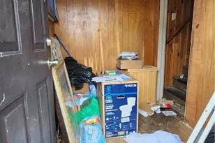 1012 Adams St, New Castle, PA 16101 - Photo 7