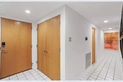 5000 Fifth Avenue #308, Pittsburgh, PA 15232 - Photo 3