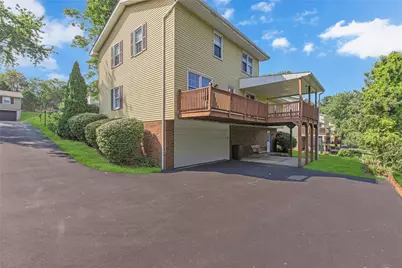 107 Heather Dr, Center Township, PA 15061 - Photo 7