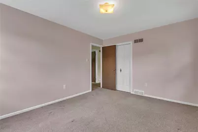107 Heather Dr, Center Township, PA 15061 - Photo 25