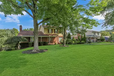 107 Heather Dr, Center Township, PA 15061 - Photo 5