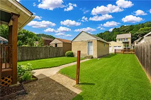 2505 12th Ave, White Township, PA 15010 - Photo 27