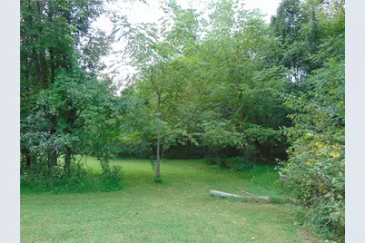 100 Robbins Drive, West Newton, PA 15089 - Photo 3